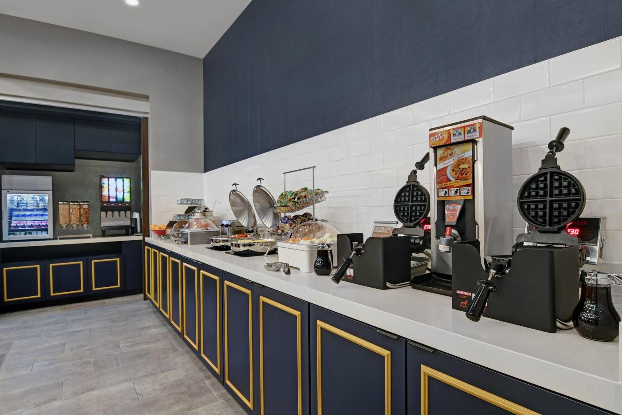 Towneplace Suites By Marriott Cincinnati Downtown Экстерьер фото