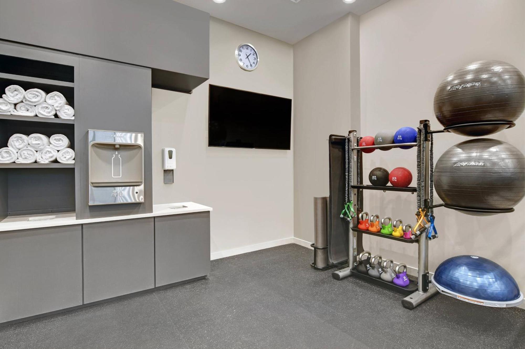 Towneplace Suites By Marriott Cincinnati Downtown Экстерьер фото